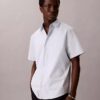 Klassisches Button-Down-Hemd aus Cotton Stretch-Baumwolle Klassisches Button-Down-Hemd aus Cotton Stretch-Baumwolle