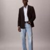 Klassisches Button-Down-Hemd aus gestreifter Cotton Stretch-Baumwolle Klassisches Button-Down-Hemd aus gestreifter Cotton Stretch-Baumwolle