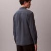 Klassisches Button-Down-Hemd aus Leinen und Baumwolle Klassisches Button-Down-Hemd aus Leinen und Baumwolle