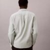 Klassisches Button-Down-Hemd aus Leinen und Baumwolle Klassisches Button-Down-Hemd aus Leinen und Baumwolle