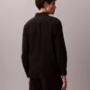 Klassisches Button-Down-Hemd aus Leinen und Baumwolle Klassisches Button-Down-Hemd aus Leinen und Baumwolle