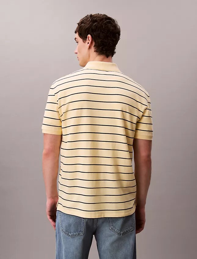 Klassisches Polohemd aus gestreiftem Baumwollpiqué Klassisches Polohemd aus gestreiftem Baumwollpiqué