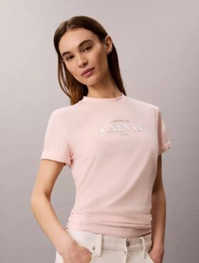 Klassisches T-Shirt mit auffälligem Logo-Aufdruck