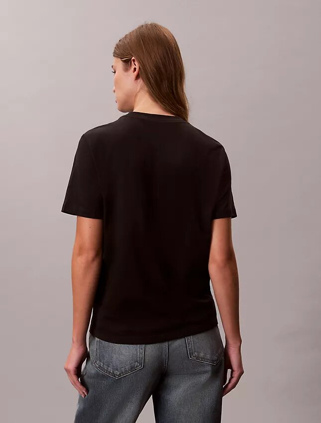 Klassisches T-Shirt mit Blumen-Logo-Grafik Klassisches T-Shirt mit Blumen-Logo-Grafik