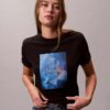 Klassisches T-Shirt mit Blumen-Logo-Grafik Klassisches T-Shirt mit Blumen-Logo-Grafik