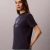 Klassisches T-Shirt mit Blumenprint Klassisches T-Shirt mit Blumenprint