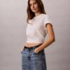 Klassisches T-Shirt mit Blumenprint Klassisches T-Shirt mit Blumenprint