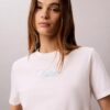Klassisches T-Shirt mit Calvin-Schriftzug Klassisches T-Shirt mit Calvin-Schriftzug