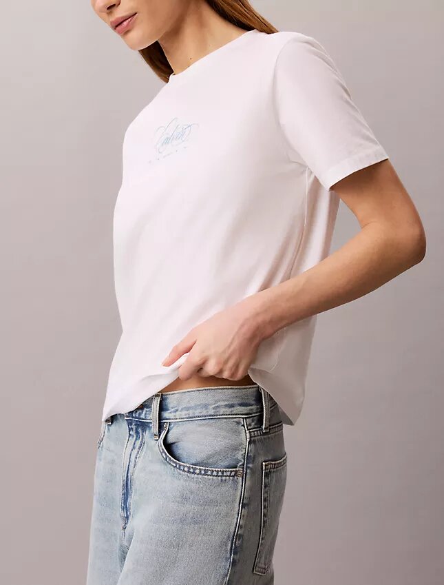 Klassisches T-Shirt mit Calvin-Schriftzug Klassisches T-Shirt mit Calvin-Schriftzug