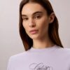 Klassisches T-Shirt mit Calvin-Schriftzug Klassisches T-Shirt mit Calvin-Schriftzug