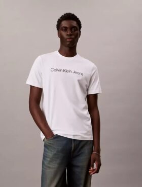 Klassisches T-Shirt mit Folienlogo