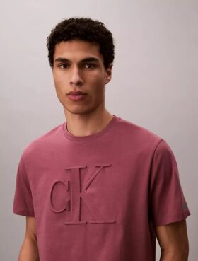 Klassisches T-Shirt mit geprägtem Monogram