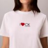 Klassisches T-Shirt mit Herz-Logo