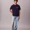 Klassisches T-Shirt mit kleinem Schriftzug-Logo