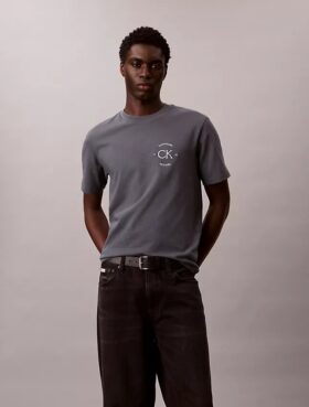 Klassisches T-Shirt mit Logo-Kreis-Grafik Klassisches T-Shirt mit Logo-Kreis-Grafik