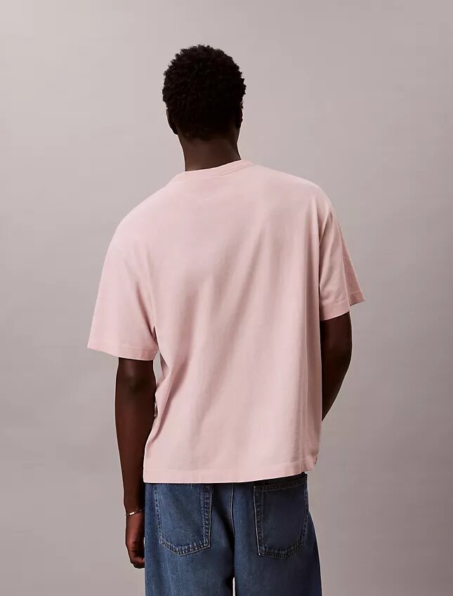Klassisches T-Shirt mit Rundhalsausschnitt und Logo-Grafik in verwaschener Optik Klassisches T-Shirt mit Rundhalsausschnitt und Logo-Grafik in verwaschener Optik