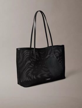 Kleine Mesh-Tragetasche mit Emblem-Logo