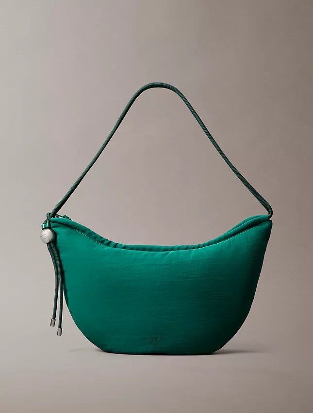 Kleine Nylon-Halbmondtasche Kleine Nylon-Halbmondtasche