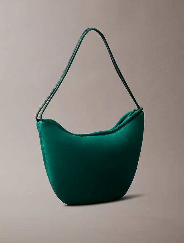 Kleine Nylon-Halbmondtasche Kleine Nylon-Halbmondtasche