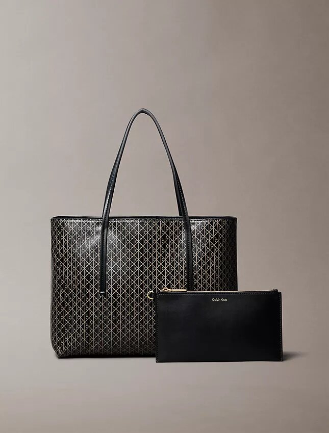 Kleine Tasche mit durchgehendem Emblem-Logo-Print und Beutel Kleine Tasche mit durchgehendem Emblem-Logo-Print und Beutel