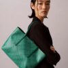 Kleine Tasche mit durchgehendem Emblem-Logo-Print und Beutel Kleine Tasche mit durchgehendem Emblem-Logo-Print und Beutel