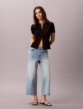 Kurze Jeans mit weitem Bein