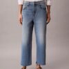 Kurze Jeans mit weitem Bein