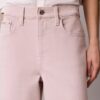 Kurze Jeans mit weitem Bein