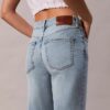 Kurze Straight-Jeans aus Lyocell-Mischung mit hoher Taille Kurze Straight-Jeans aus Lyocell-Mischung mit hoher Taille