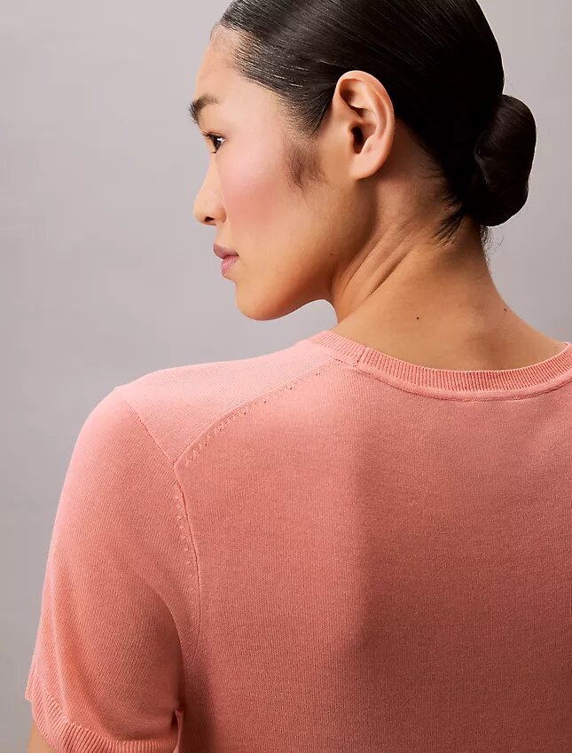 Kurzärmeliger Pullover aus Viskose Kurzärmeliger Pullover aus Viskose