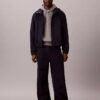 Leichte Indigo-Denim-Hose für den Trainingseinsatz Leichte Indigo-Denim-Hose für den Trainingseinsatz