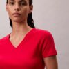 Liquid Cotton T-Shirt mit V-Ausschnitt und lockerer Passform
