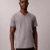 Liquid Touch Classic T-Shirt mit V-Ausschnitt