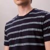 Liquid Touch Stripe T-Shirt mit Rundhalsausschnitt
