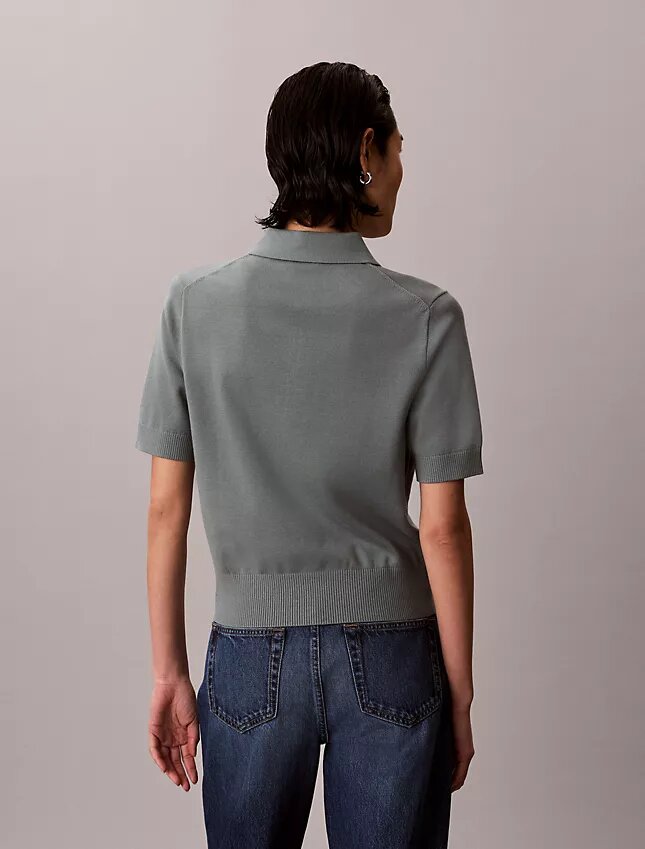 Locker sitzender Strick-Polo-Pullover Locker sitzender Strick-Polo-Pullover