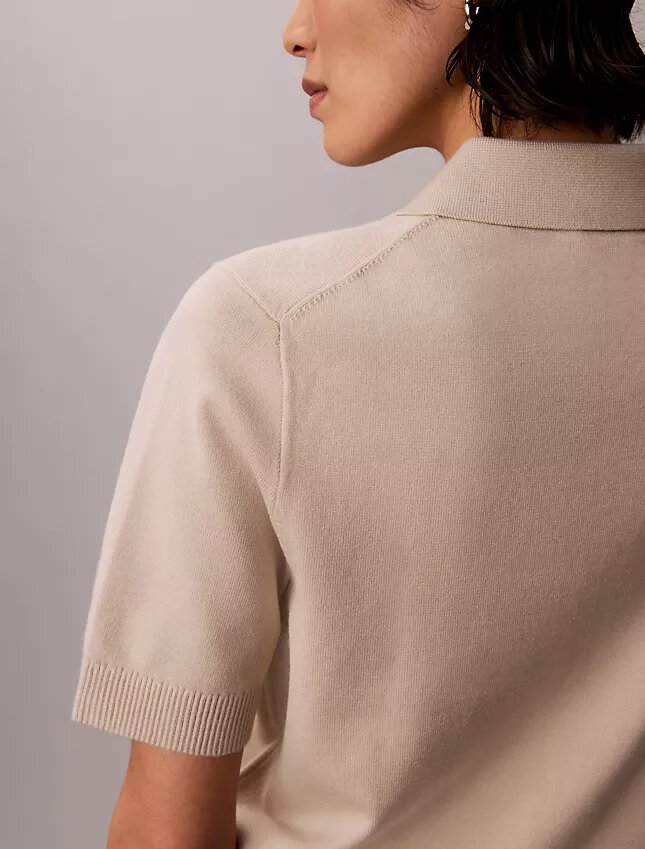 Locker sitzender Strick-Polo-Pullover Locker sitzender Strick-Polo-Pullover