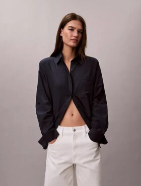 Locker sitzendes Button-Down-Hemd aus Leinenmischung