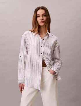 Locker sitzendes Button-Down-Hemd aus Leinenmischung