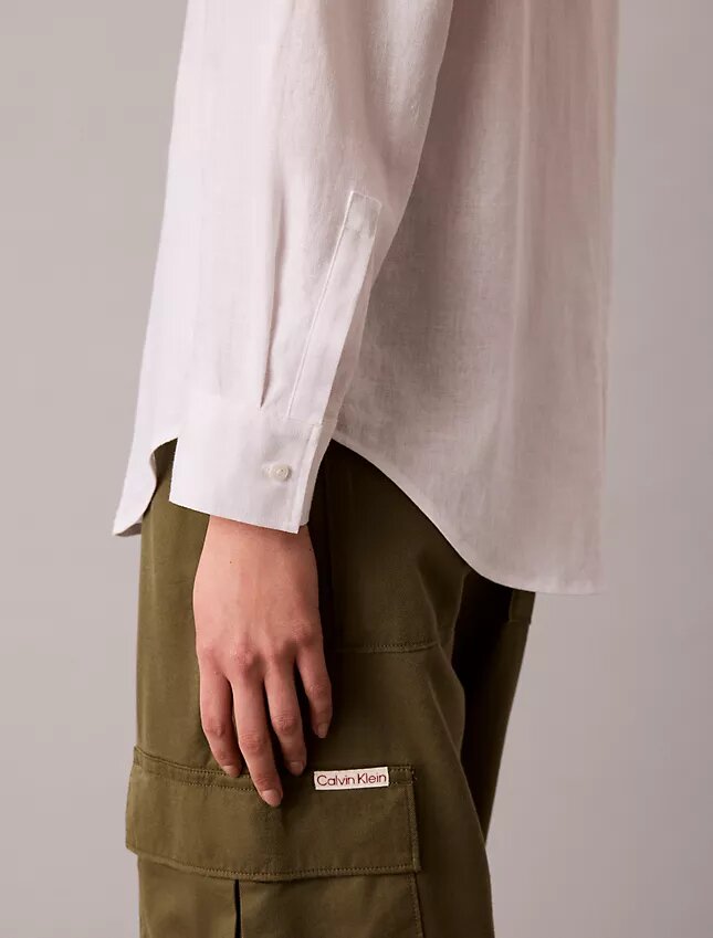 Locker sitzendes Button-Down-Hemd aus Leinenmischung Locker sitzendes Button-Down-Hemd aus Leinenmischung