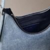 Logo Denim Crescent Umhängetasche Logo Denim Crescent Umhängetasche