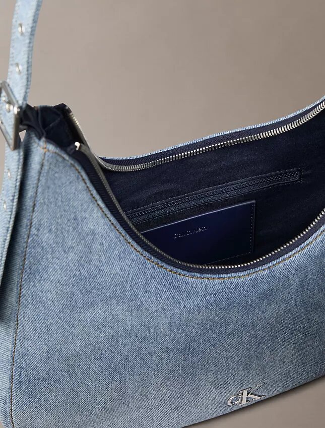 Logo Denim Crescent Umhängetasche Logo Denim Crescent Umhängetasche