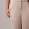 Lässige Cargo-Hose aus Satin-Twill Lässige Cargo-Hose aus Satin-Twill