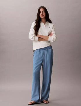 Lässige Denim-Jeans zum Hineinschlüpfen