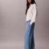 Lässige Denim-Jeans zum Hineinschlüpfen Lässige Denim-Jeans zum Hineinschlüpfen