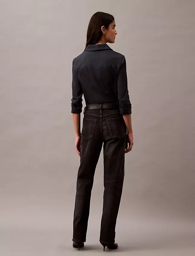 Lässige Jeans aus Baumwolle und Kaschmir Lässige Jeans aus Baumwolle und Kaschmir