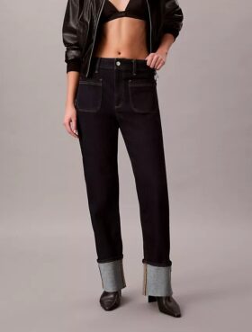 Lässige Straight-Jeans mit Umschlag