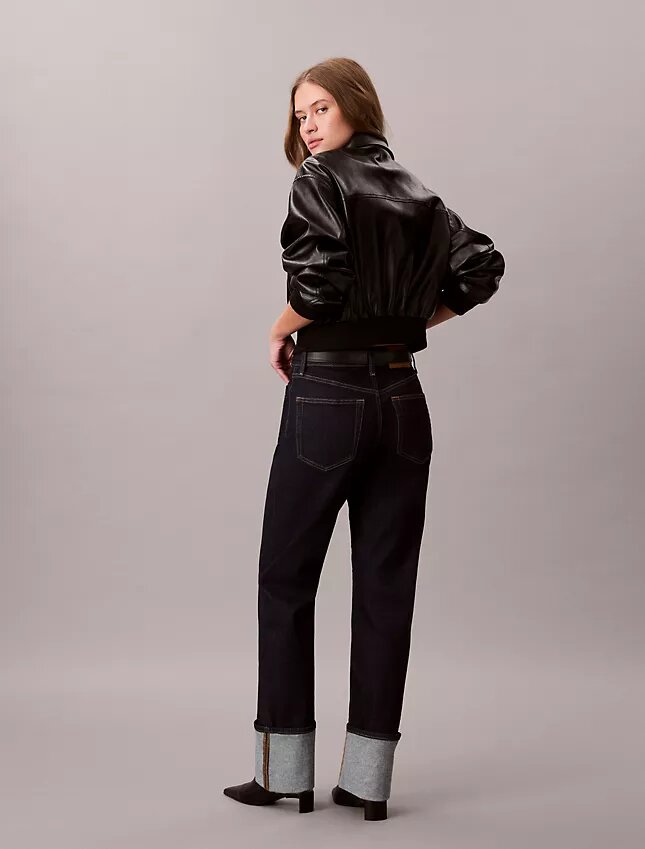 Lässige Straight-Jeans mit Umschlag Lässige Straight-Jeans mit Umschlag