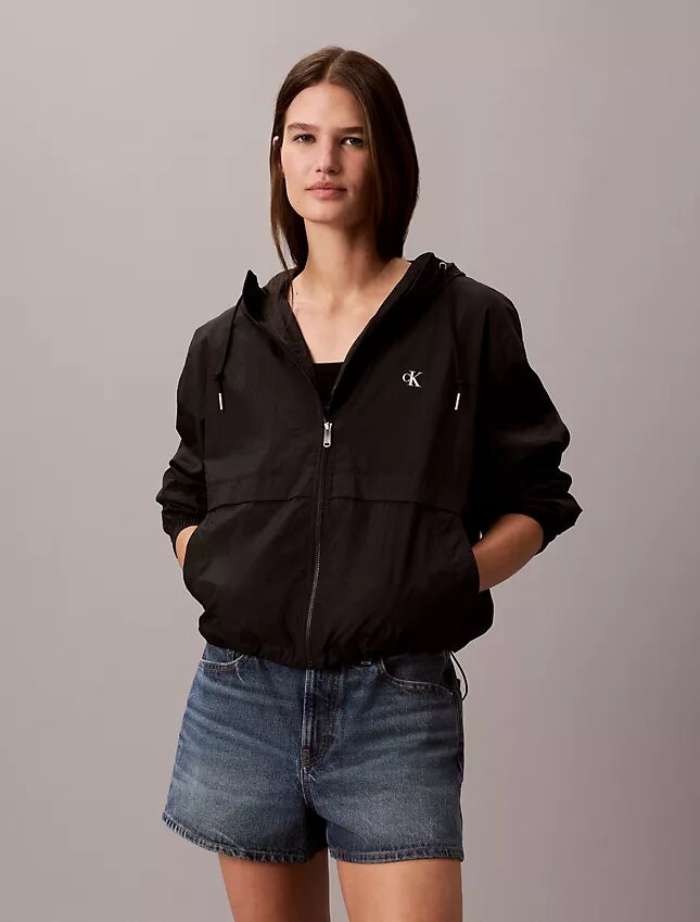 Lässige Windjacke aus Nylon Lässige Windjacke aus Nylon
