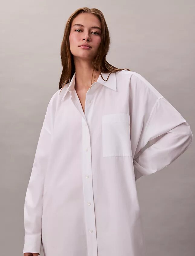 Lässiges Baumwoll-Shirt-Kleid Lässiges Baumwoll-Shirt-Kleid