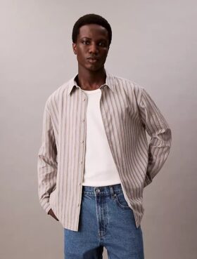 Lässiges Button-Down-Hemd aus Viskose-Nylon-Mischung mit Streifenmuster